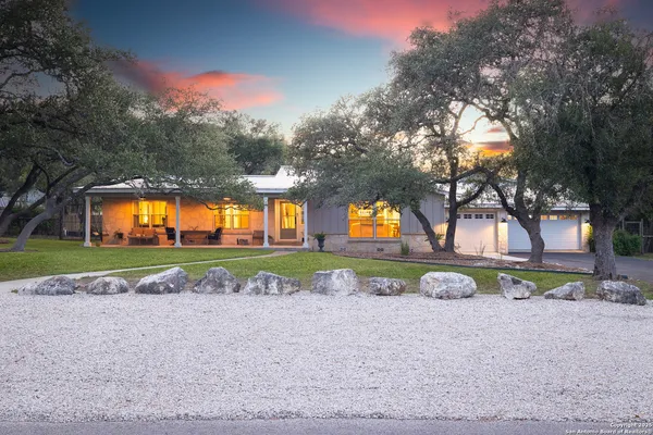 $1,250,000 | 125 El Cerrito Circle, Hollywood Park, TX 78232