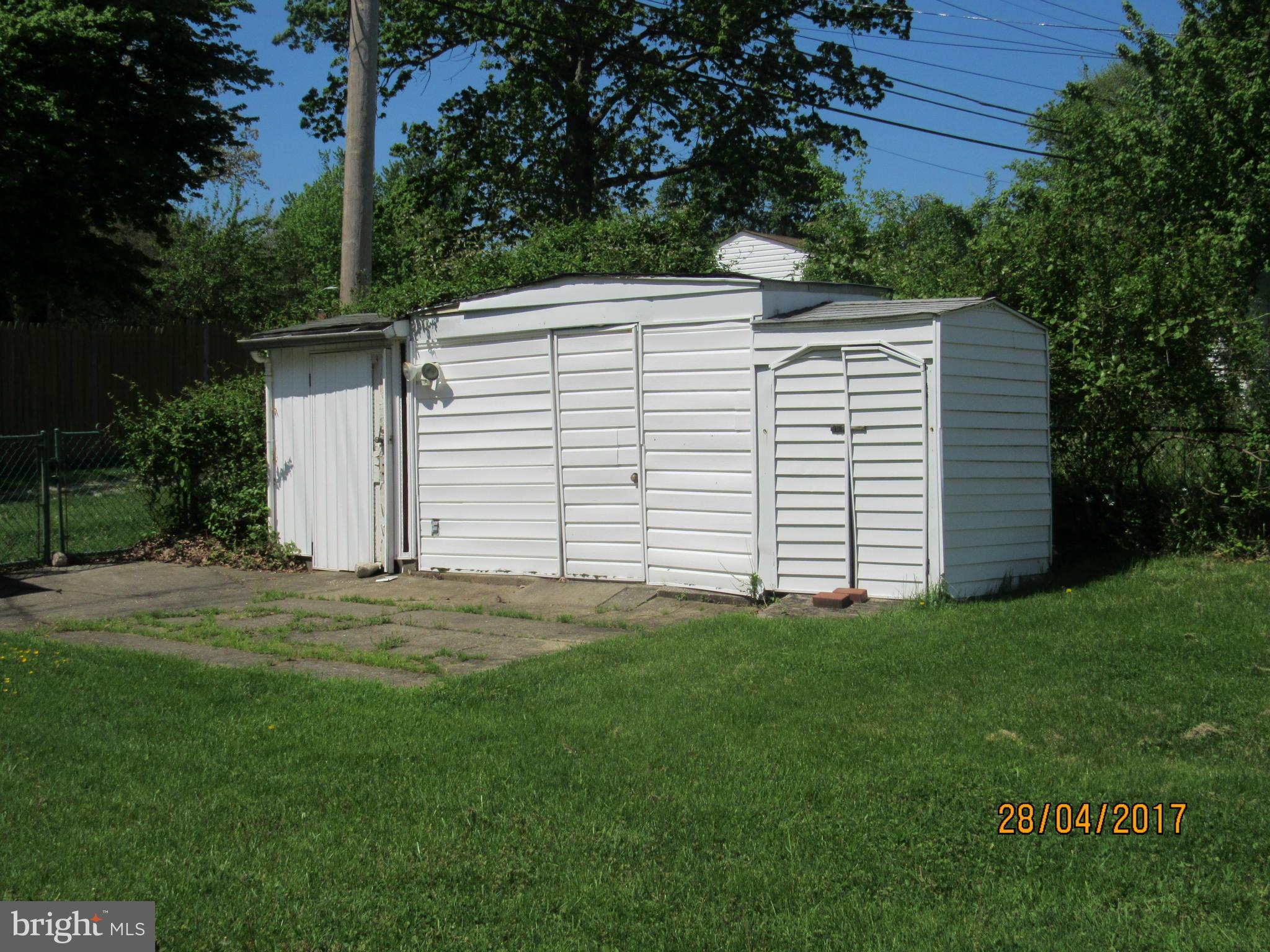 414 Old Home Road Baltimore, MD 21206 - Photo 22 of 23 Exterior (Rear)