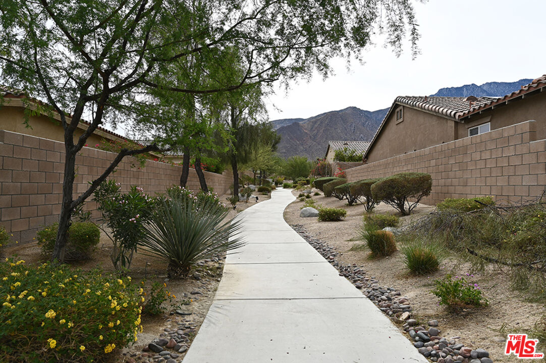 699 Alta Ridge Palm Springs, CA 92262 - Photo 27 of 31