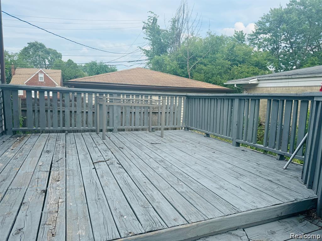 14644 Stephens Road Eastpointe, MI 48021 - Photo 26 of 26 Gallery Image 26