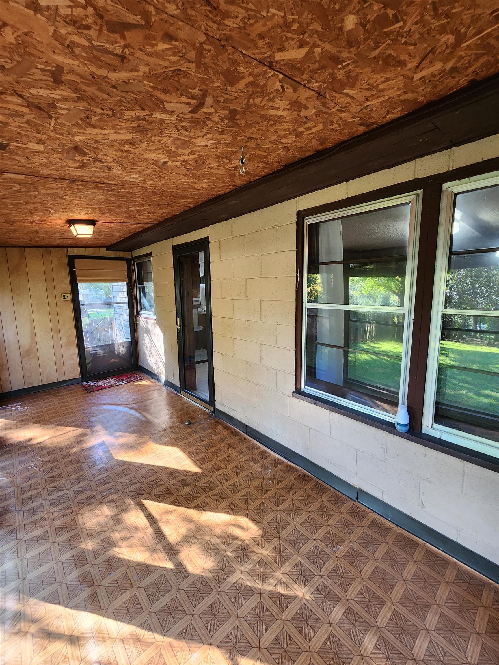 130 Pineview Road Spartanburg, SC 29301 - Photo 21 of 28 Gallery Image 21