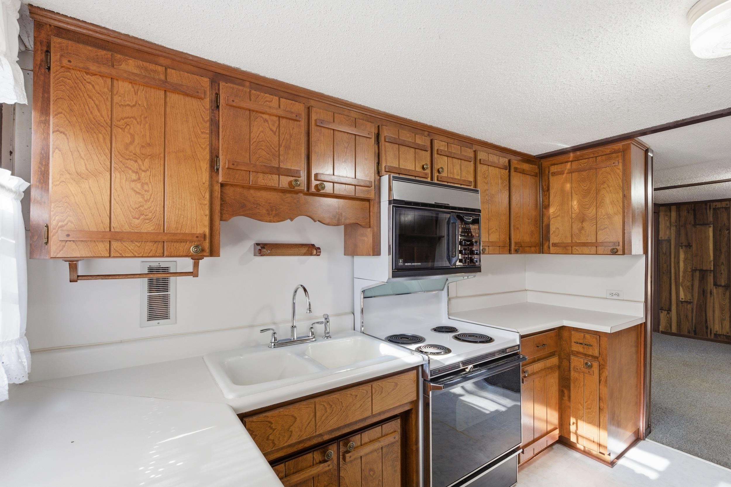 130 Pineview Road Spartanburg, SC 29301 - Photo 8 of 28 Gallery Image 8