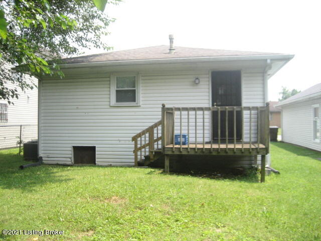 4624 Beechbrook Road Louisville, KY 40218 - Photo 16 of 17 Back