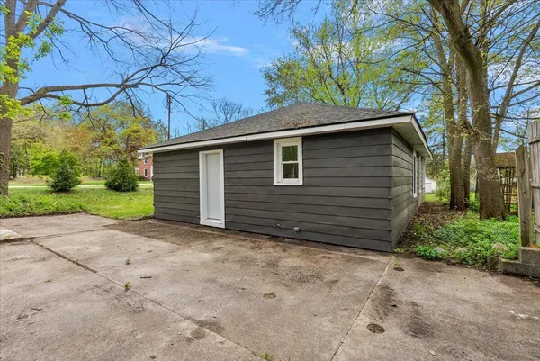 $205,000 | 47 Wayne Street, Allegan, MI 49010