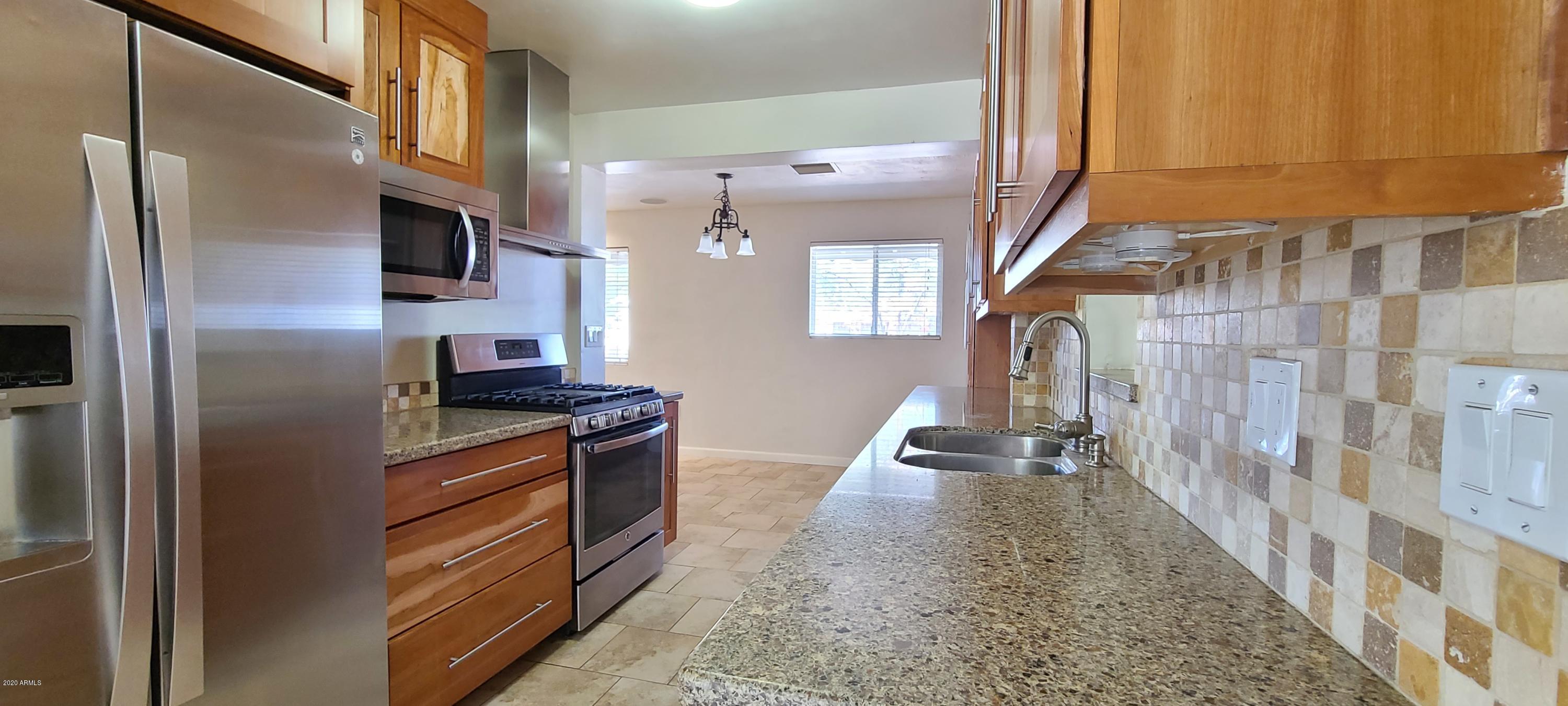 1029 West Elna Rae Street Tempe, AZ 85281 - Photo 4 of 32 20201010_134608