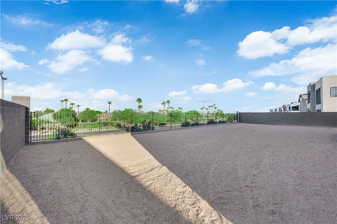 4792 Outlook Peak Street Las Vegas, NV 89135 - Photo 49 of 56 View of yard