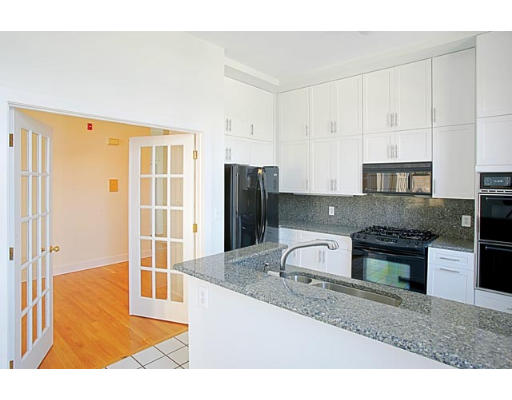 232 Summit Avenue, Unit 203W Brookline, MA 02446 - Photo 5 of 5