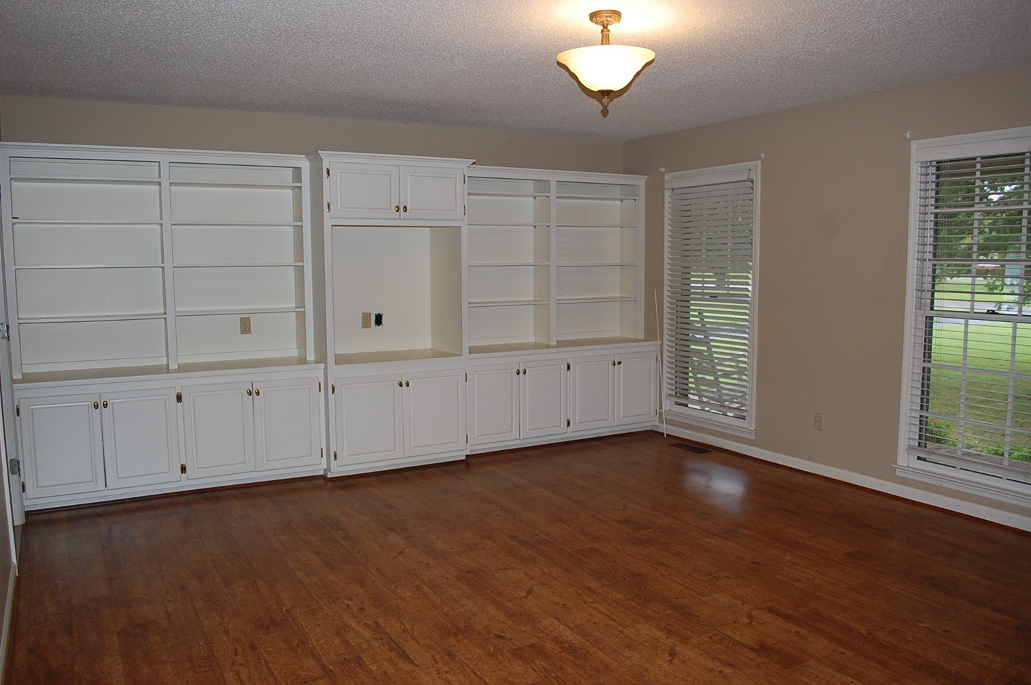 101 12 Oaks Road Tullahoma, TN 37388 - Photo 16 of 45 Gallery Image 16