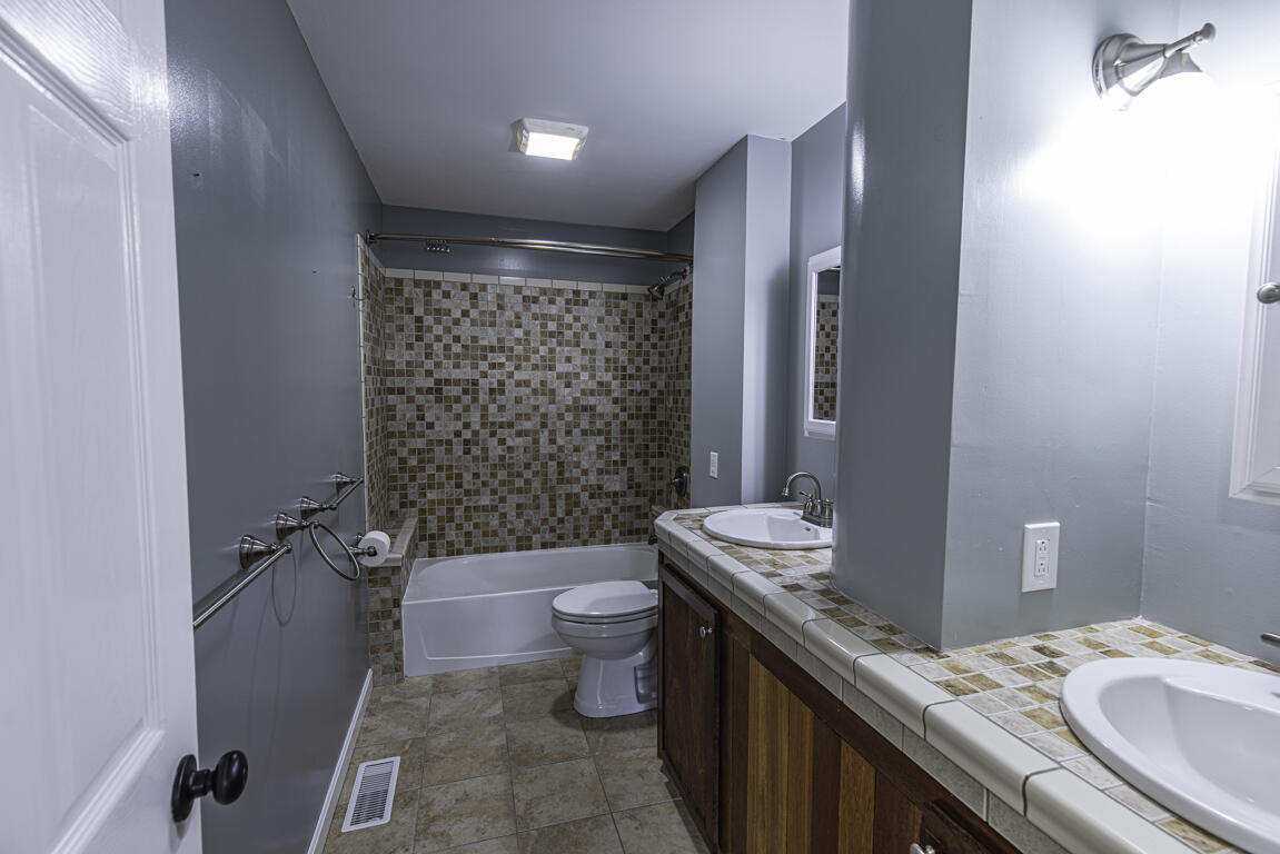 30 Gilbert Street Orono, ME 04473 - Photo 15 of 26 001n