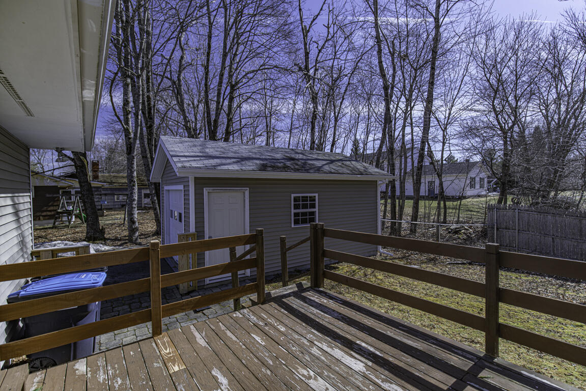 30 Gilbert Street Orono, ME 04473 - Photo 6 of 26 001e