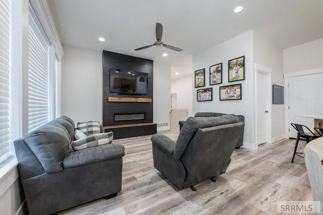 $449,900 | 4209 Catalina Avenue, Idaho Falls, ID 83401