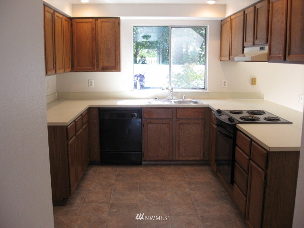 23103 13th Place West Bothell, WA 98021 - Photo 2 of 10