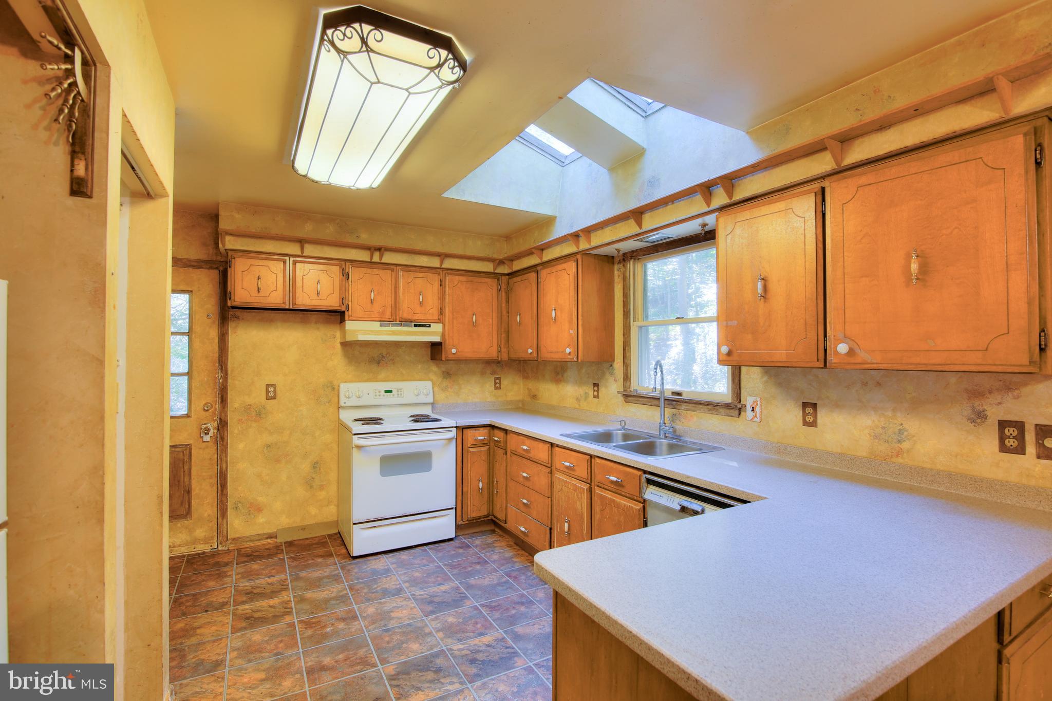 3309 Rocks Chrome Hill Road Jarrettsville, MD 21084 - Photo 12 of 29 kitchen