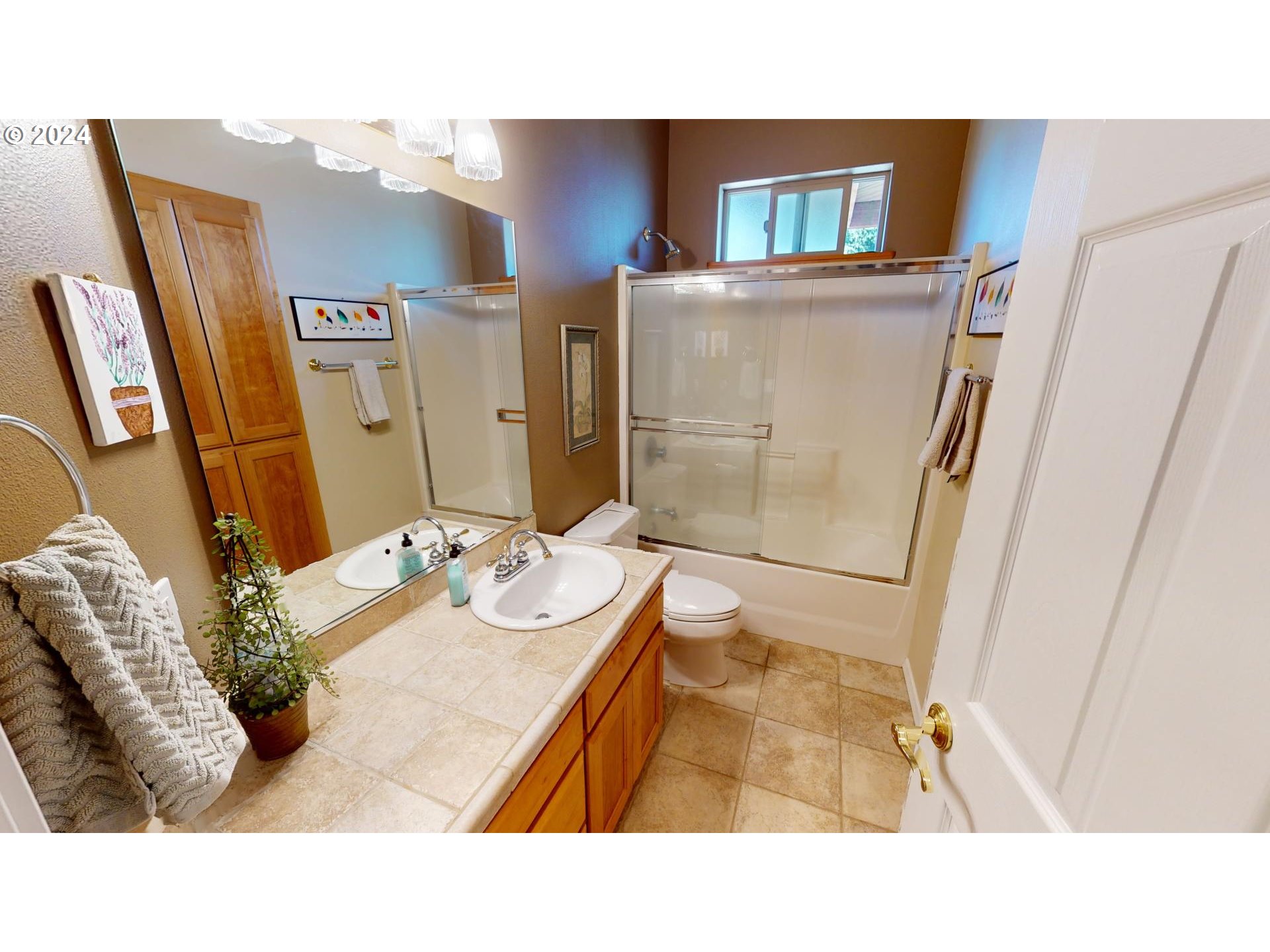 94244 10th Street Gold Beach, OR 97444 - Photo 27 of 39 Bedroom