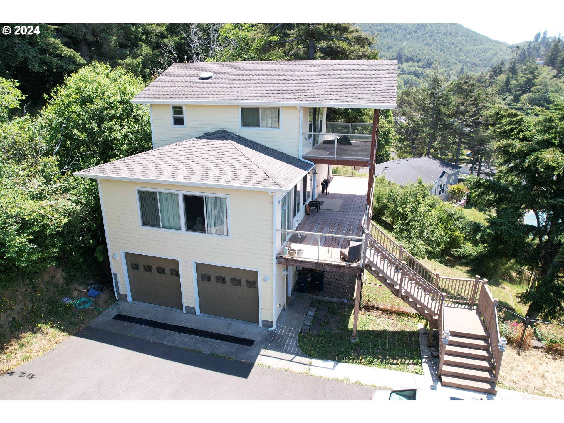 94244 10th Street Gold Beach, OR 97444 - Photo 39 of 39