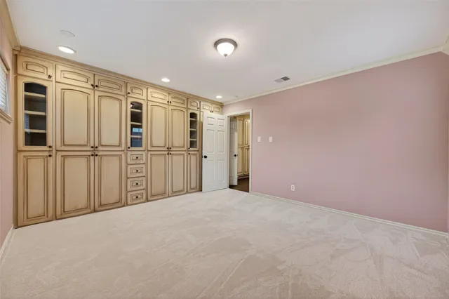 $449,000 | 5422 Willowbend Boulevard, Houston, TX 77096