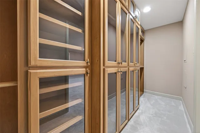 $449,000 | 5422 Willowbend Boulevard, Houston, TX 77096