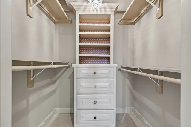 $449,000 | 5422 Willowbend Boulevard, Houston, TX 77096