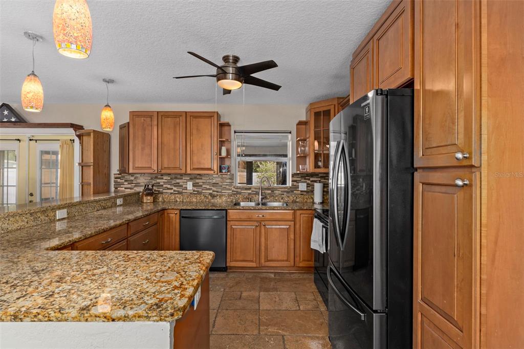 7367 Gates Circle Spring Hill, FL 34606 - Photo 11 of 28