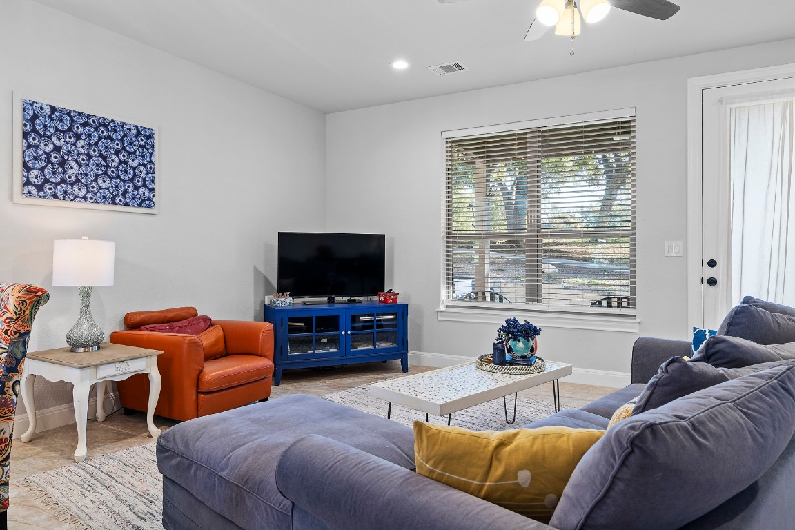 575 Demarett Drive Point Venture, TX 78645 - Photo 7 of 40