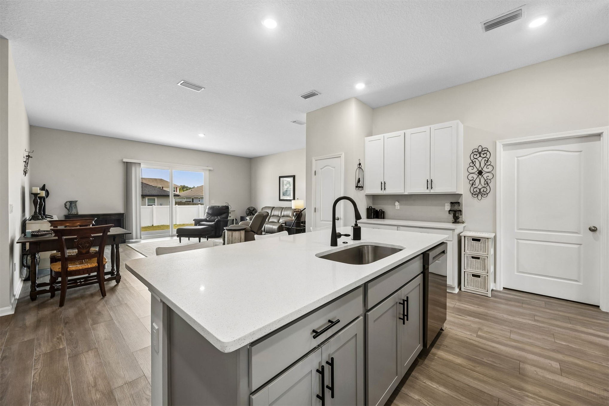86784 Lazy Lake Circle Yulee, FL 32097 - Photo 2 of 67
