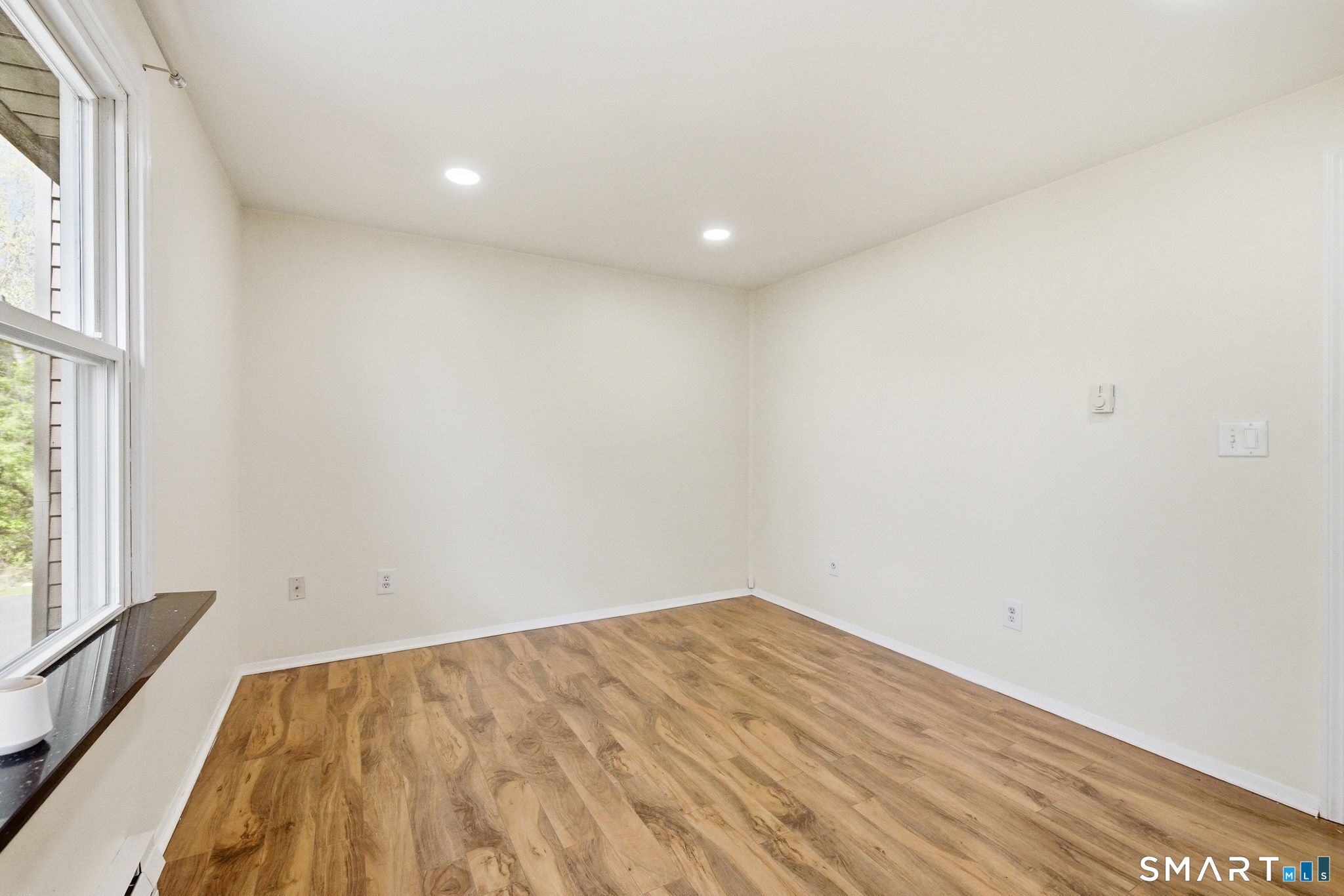 165 Alice Street, Unit 2 Torrington, CT 06790 - Photo 24 of 36