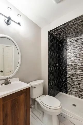 $670,000 | 110 132nd Avenue Northeast, Blaine, MN 55434