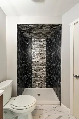 $670,000 | 110 132nd Avenue Northeast, Blaine, MN 55434