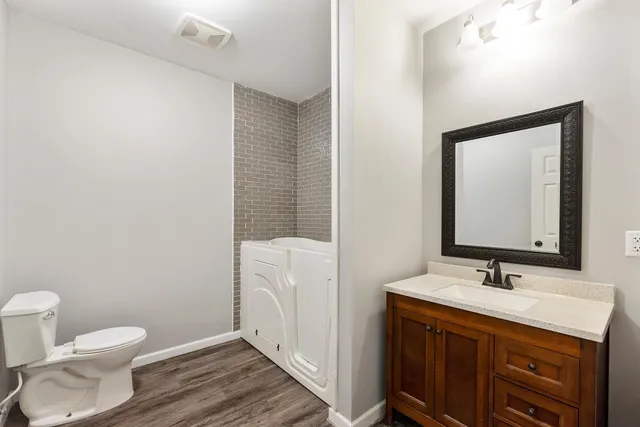 $670,000 | 110 132nd Avenue Northeast, Blaine, MN 55434