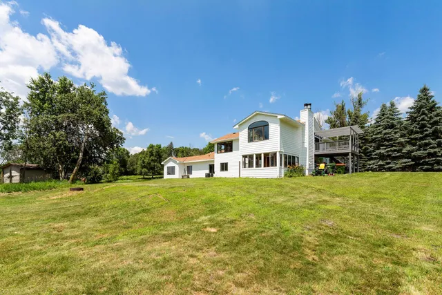 $670,000 | 110 132nd Avenue Northeast, Blaine, MN 55434