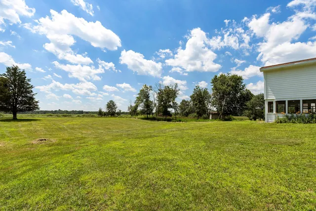 $670,000 | 110 132nd Avenue Northeast, Blaine, MN 55434