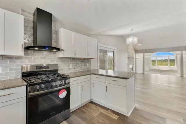 $670,000 | 110 132nd Avenue Northeast, Blaine, MN 55434