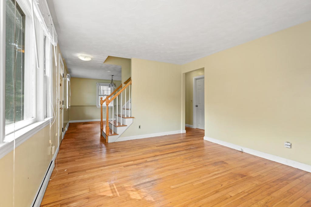 9 Burroughs Road North Reading, MA 01864 - Photo 6 of 29 Gallery Image 6