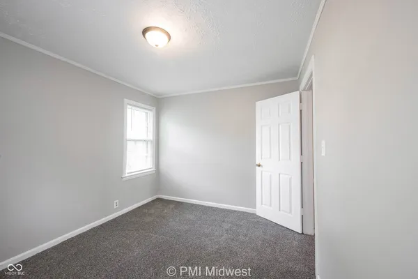 $1,450 | 270 South Lasalle Street, Indianapolis, IN 46201