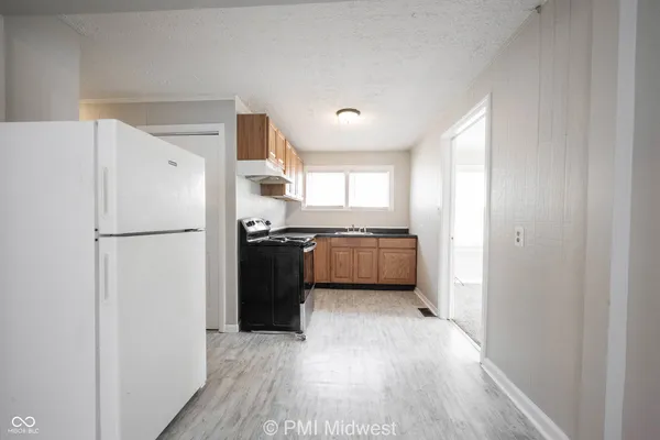 $1,450 | 270 South Lasalle Street, Indianapolis, IN 46201