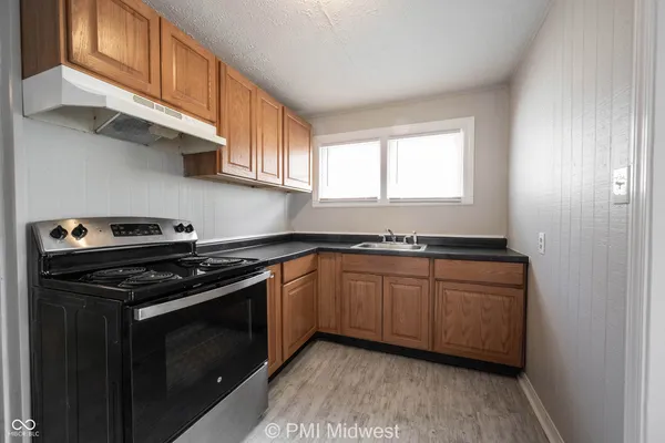 $1,450 | 270 South Lasalle Street, Indianapolis, IN 46201