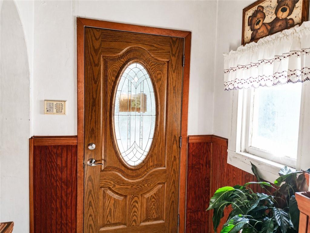 741 Center Avenue Butler, PA 16001 - Photo 2 of 27