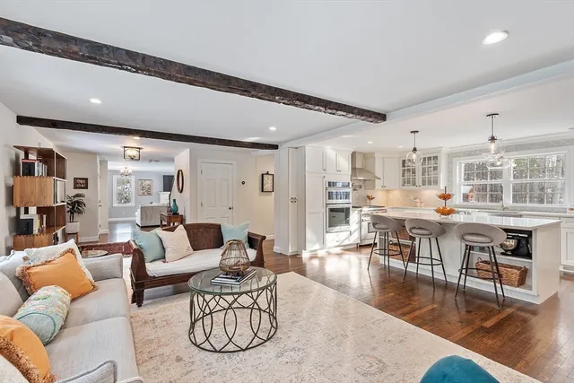 $1,795,000 | 1201 Old Marlboro Road, Concord, MA 01742
