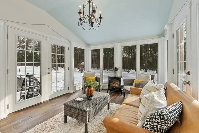 $1,795,000 | 1201 Old Marlboro Road, Concord, MA 01742