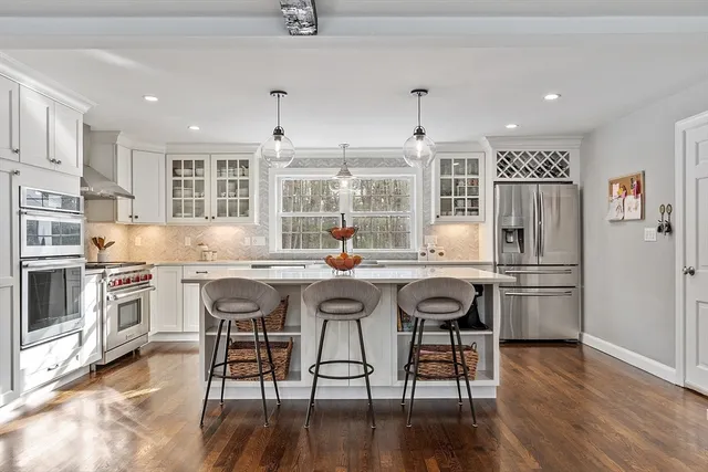 $1,795,000 | 1201 Old Marlboro Road, Concord, MA 01742