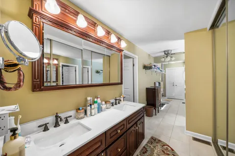 $699,999 | 13 Somers Avenue, Ocean View, NJ 08230