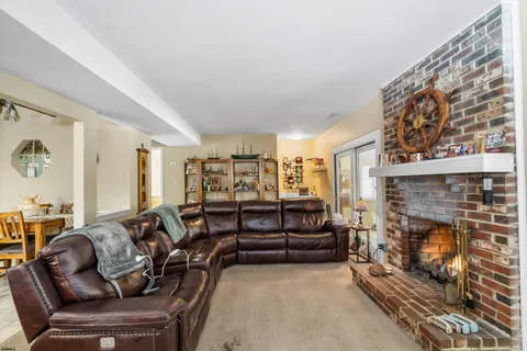 $699,999 | 13 Somers Avenue, Ocean View, NJ 08230