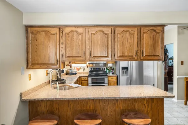 $635,000 | 13 Somers Avenue, Ocean View, NJ 08230