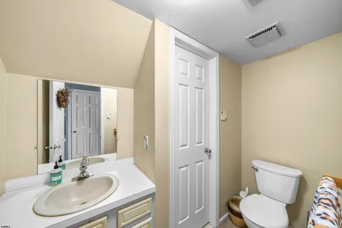 $699,999 | 13 Somers Avenue, Ocean View, NJ 08230