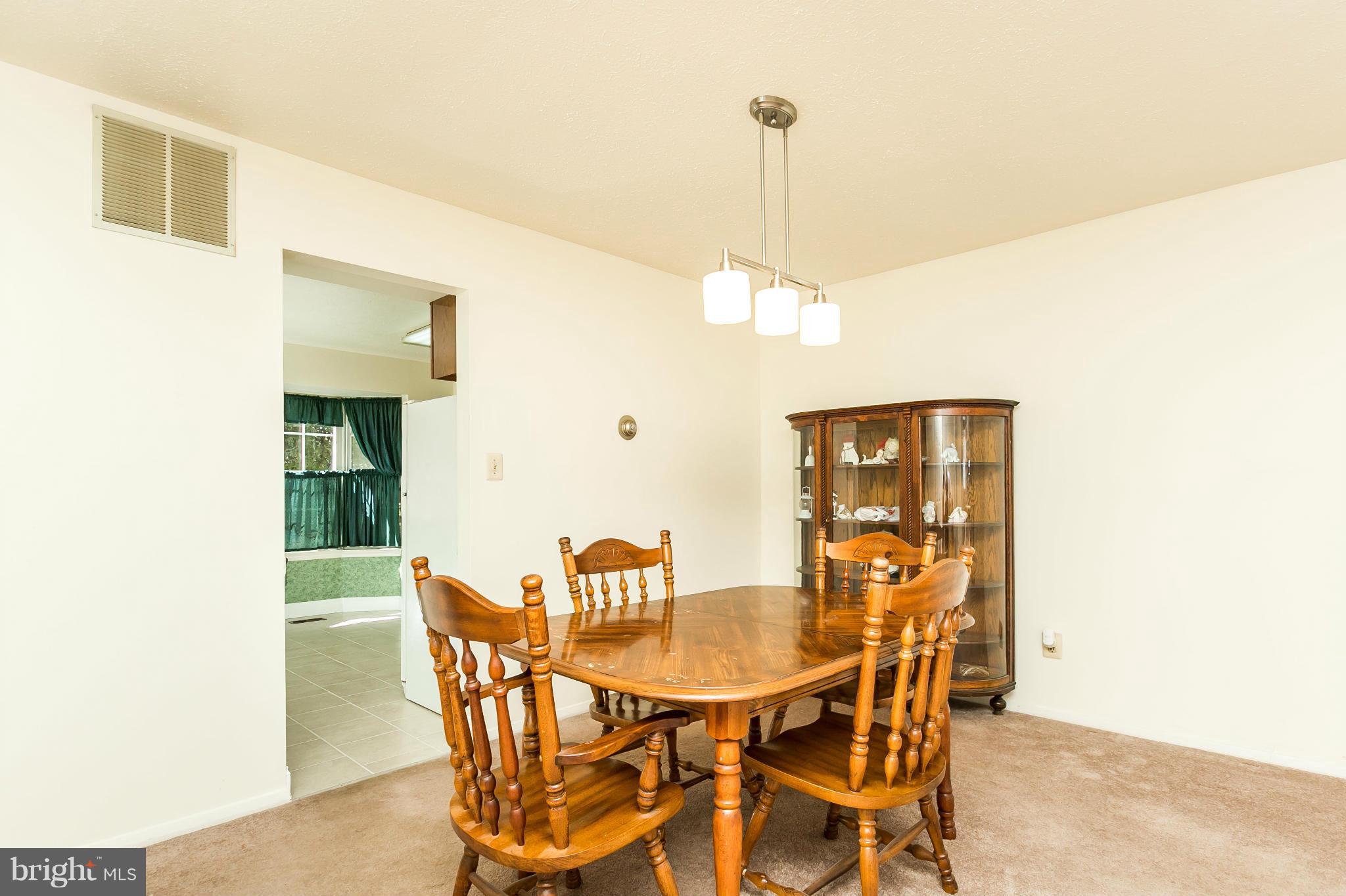 51 Perryfalls Place Nottingham, MD 21236 - Photo 6 of 27 Dining Area