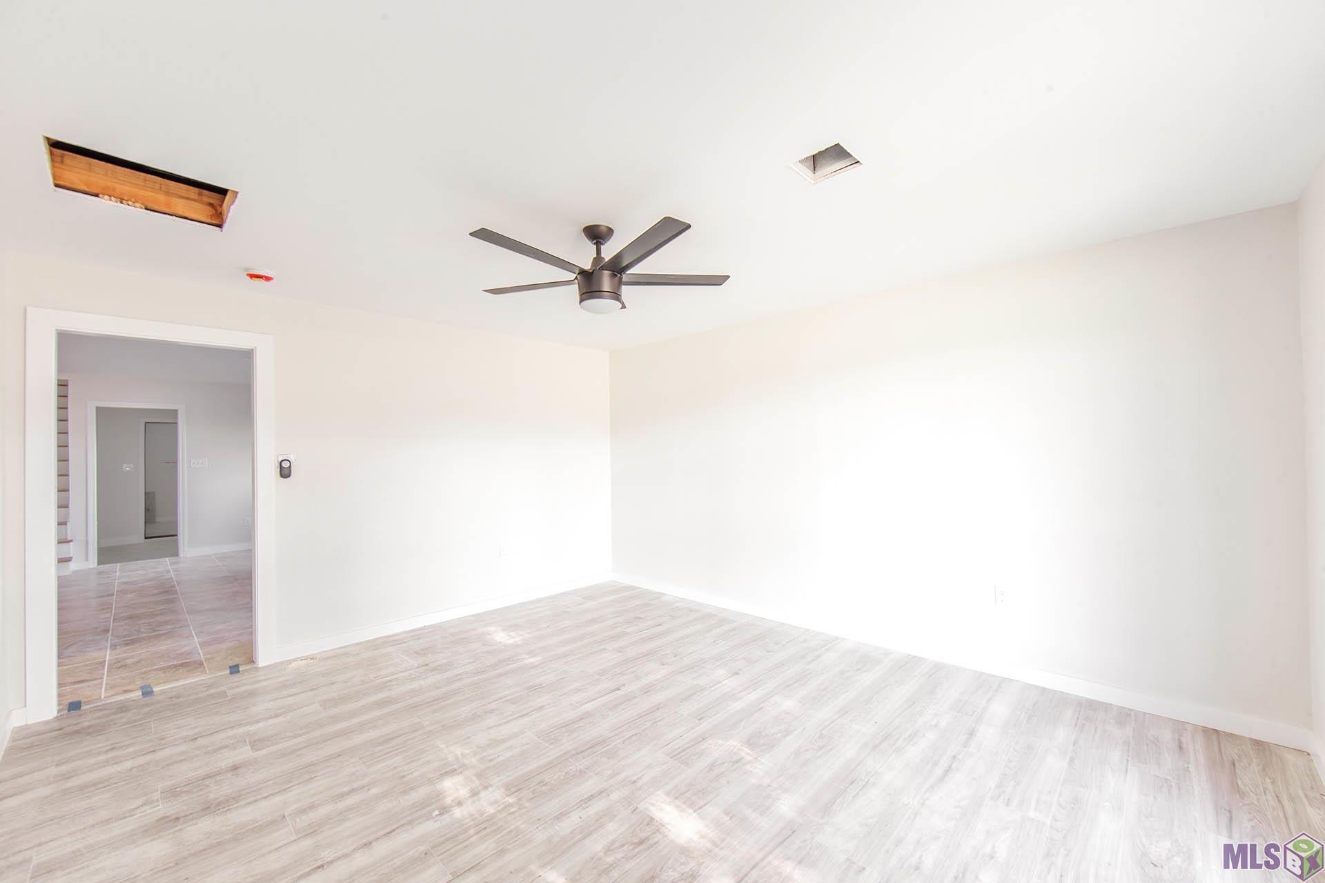 1465 Ellender Street Houma, LA 70363 - Photo 5 of 18