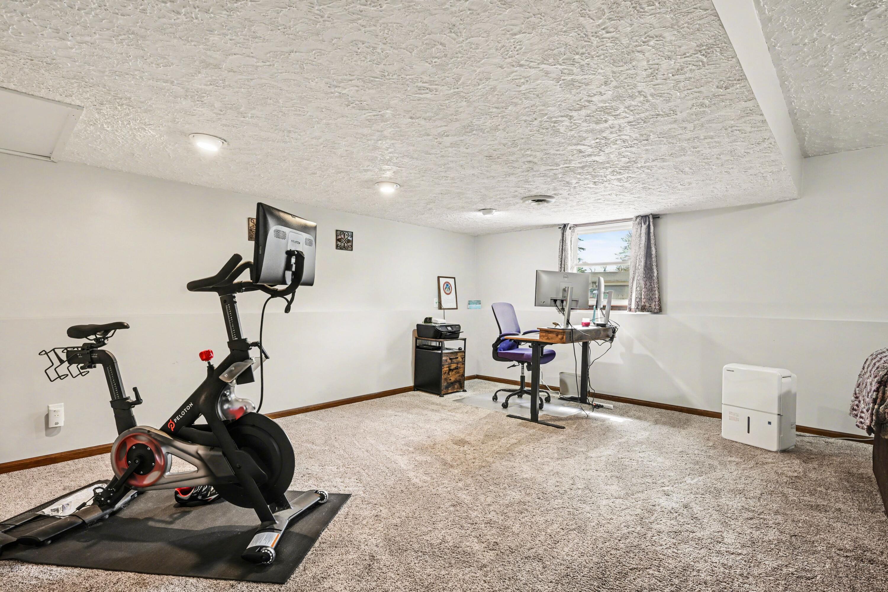 17294 Mackinaw Three Rivers, MI 49093 - Photo 16 of 25 012_file_9684