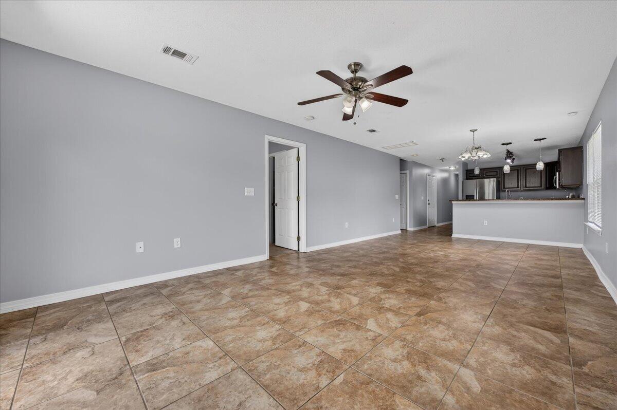 200 Wainwright Drive Crestview, FL 32539 - Photo 17 of 47 16-200 Wainwright Dr-Crestview-16