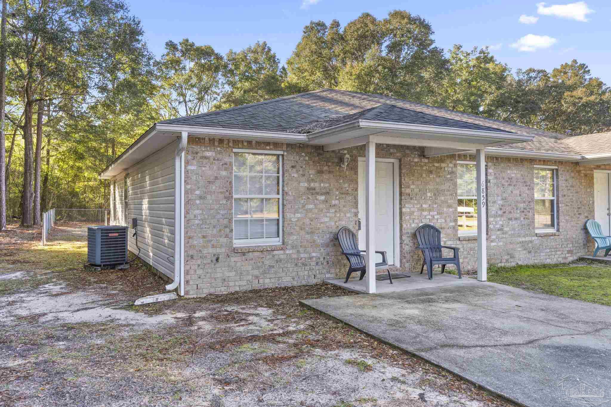6857 Trail Ride South Milton, FL 32570 - Photo 3 of 28 Gallery Image 3