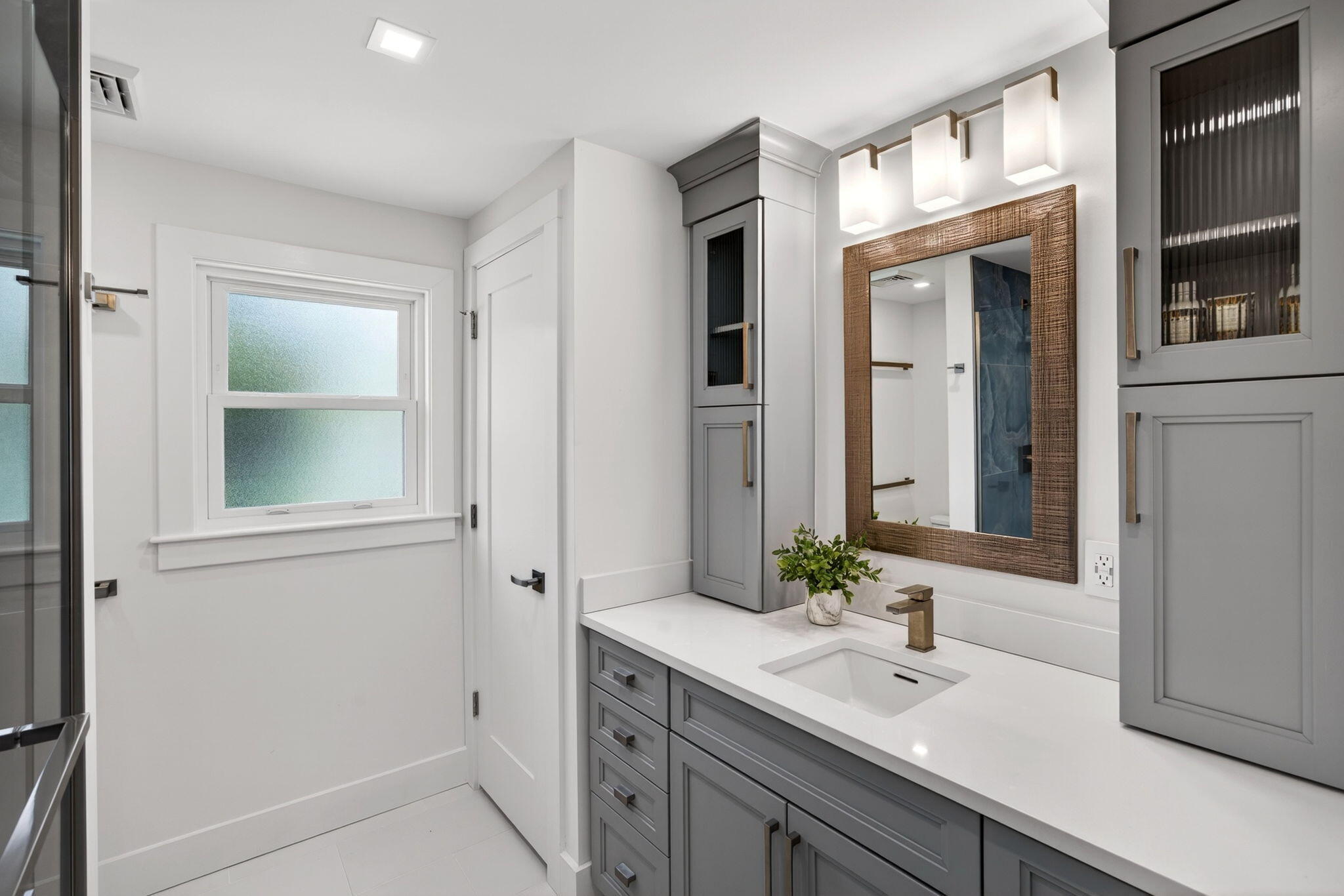 28 Chipman Road Sandwich, MA 02563 - Photo 20 of 40 Main Bath